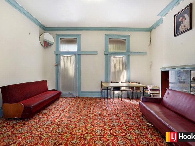 32 Boyce Street, Glebe, Glebe - Thumbnail 3