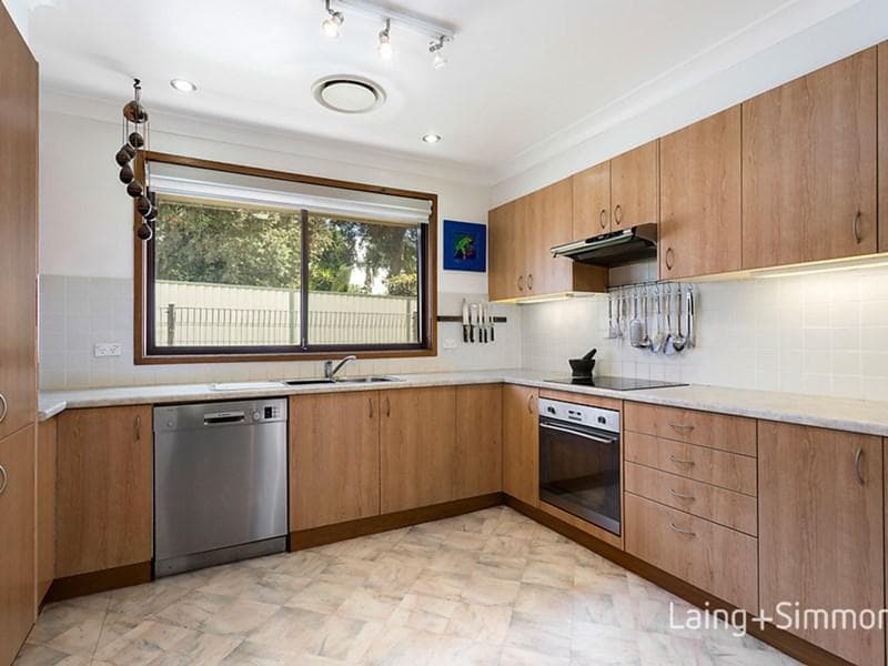 66 Sporing Avenue, Kings Langley, Kings Langley - Thumbnail 4