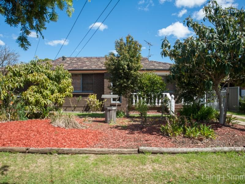 11 & 11a Kipling Drive, Colyton, Colyton - Image 1
