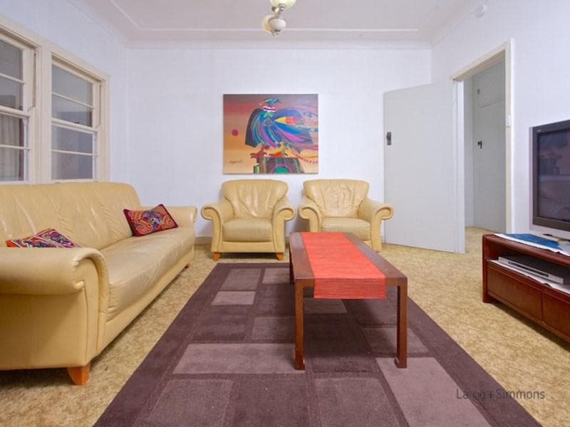 10 Ellen Street, Ryde, Ryde - Thumbnail 2