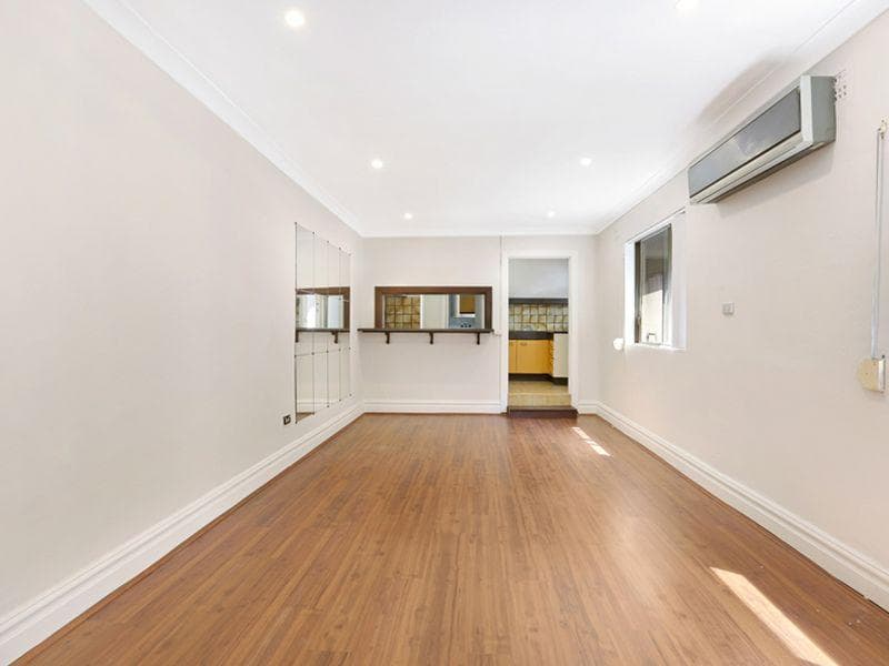 9 Lombard St, Glebe, Glebe - Thumbnail 2