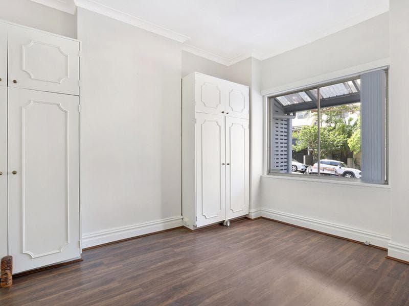 9 Lombard St, Glebe, Glebe - Thumbnail 4