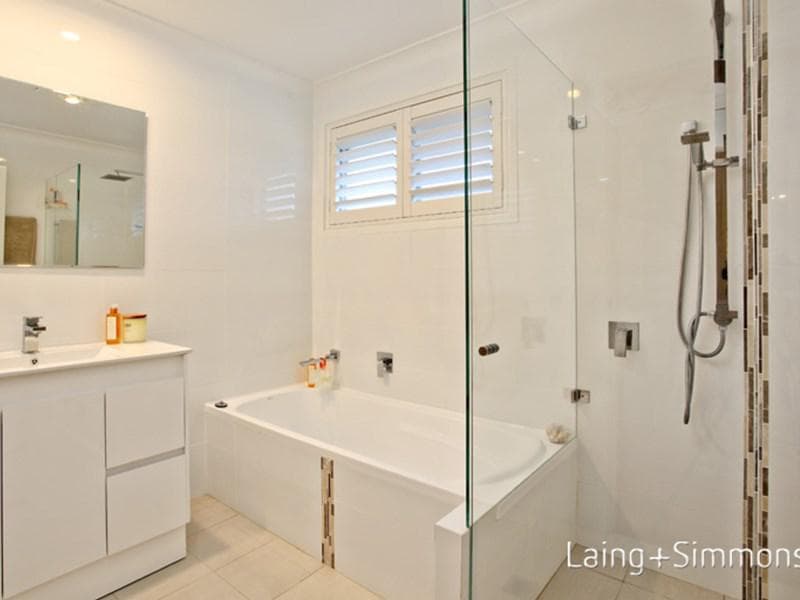 35 Rosina Crescent, Kings Langley, Kings Langley - Thumbnail 7