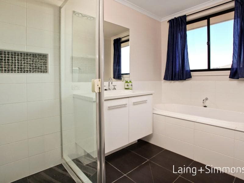 4/28-30																										O'Brien St
														
								Mount Druitt, NSW 2770, Ropes Crossing - Thumbnail 3