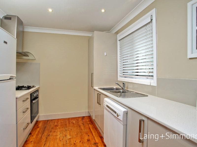 30/4-16																										Kingsway
														
								Dee Why, NSW 2099, Kings Park - Thumbnail 5