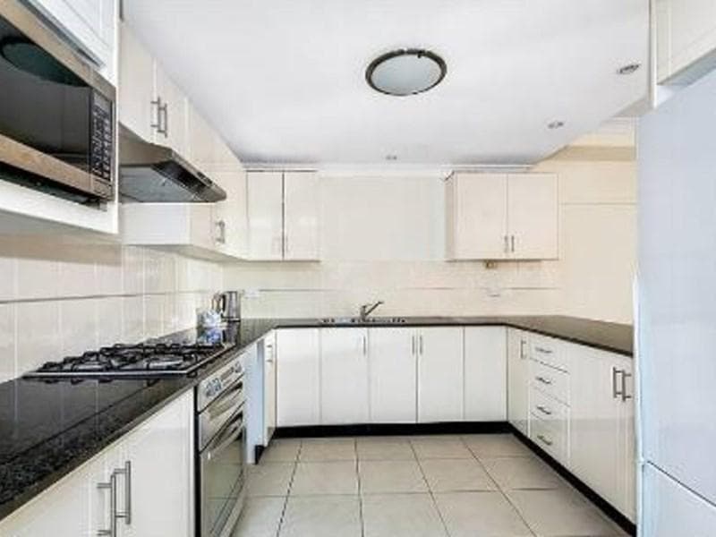 16/11-13 Crane Street, Homebush, Homebush - Thumbnail 2
