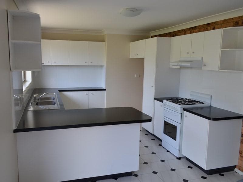 11 Northumberland Street, Bonnyrigg Heights, Bonnyrigg Heights - Thumbnail 2