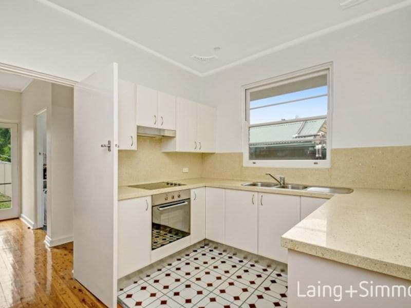 34 Hillcrest Road, Pennant Hills, Pennant Hills - Thumbnail 3
