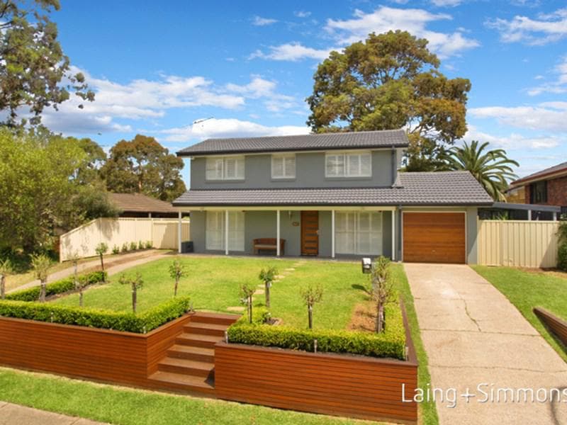 143 Joseph Banks Drive, Kings Langley, Kings Langley - Image 1