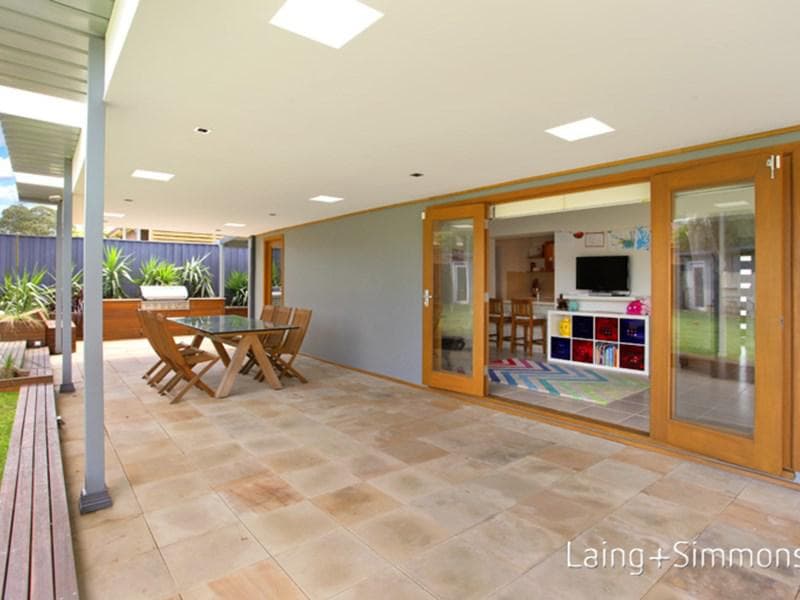 143 Joseph Banks Drive, Kings Langley, Kings Langley - Thumbnail 5