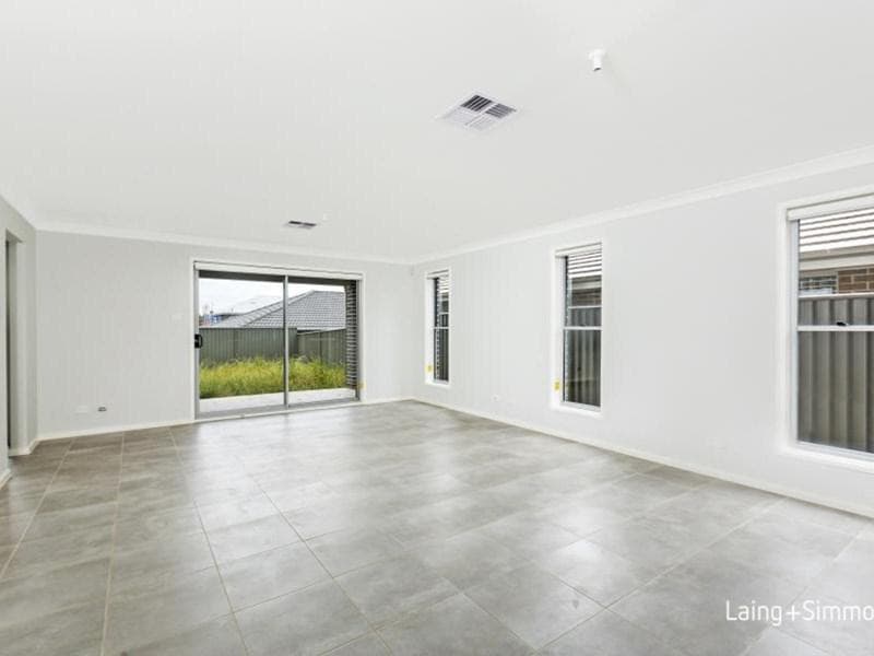 5 Rover Street, Leppington, Leppington - Thumbnail 2