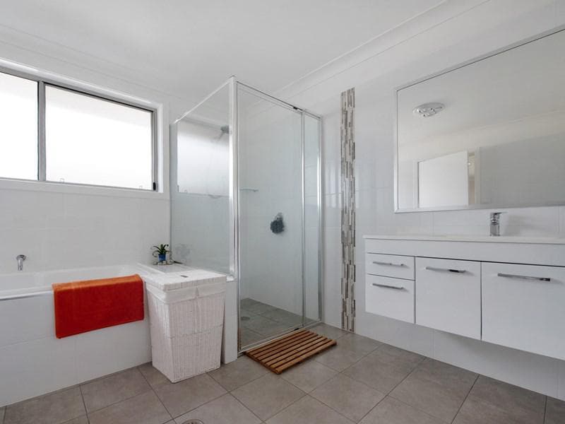 106 Emerald Drive, Port Macquarie, Port Macquarie - Thumbnail 8