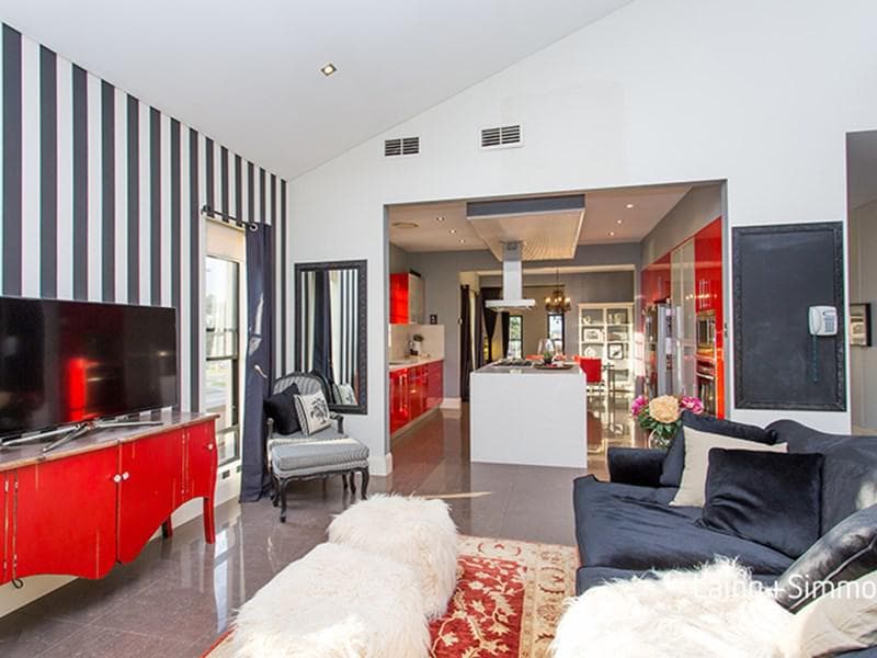 8 Lavinia Street, Granville, Granville - Thumbnail 3