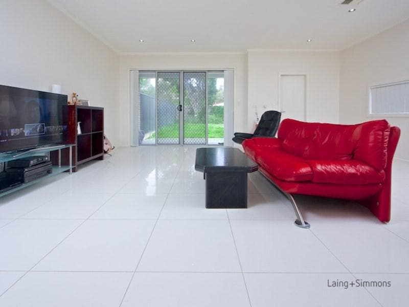 129a Fitzwilliam Road, Toongabbie, Toongabbie - Thumbnail 2