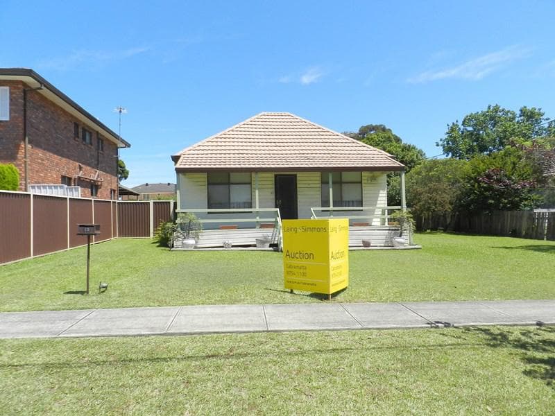 13 Loloma Street, Cabramatta, Cabramatta - Thumbnail 2