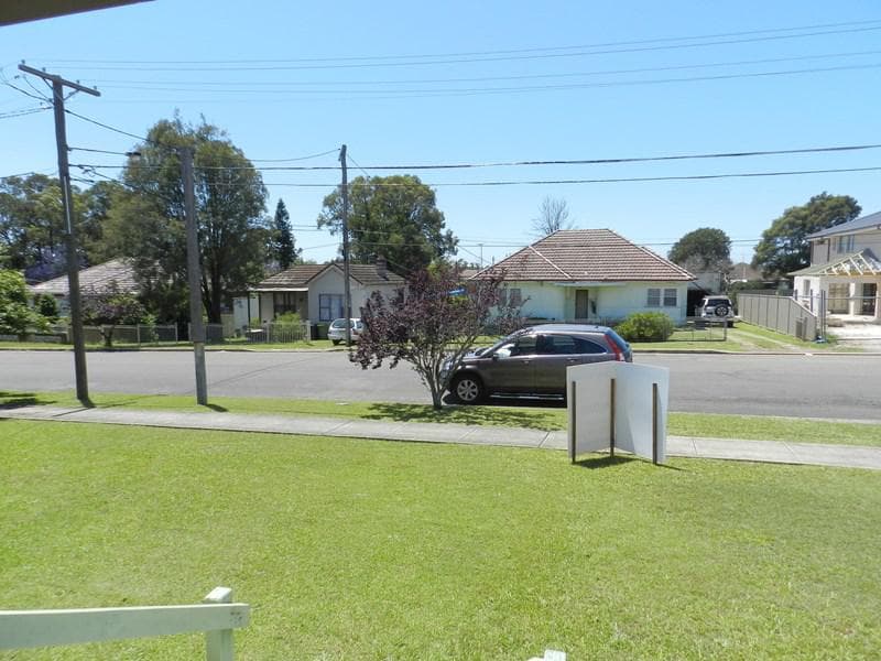 13 Loloma Street, Cabramatta, Cabramatta - Thumbnail 4