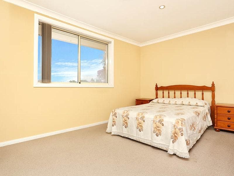 18 Byron Road, Guildford, Guildford - Thumbnail 6