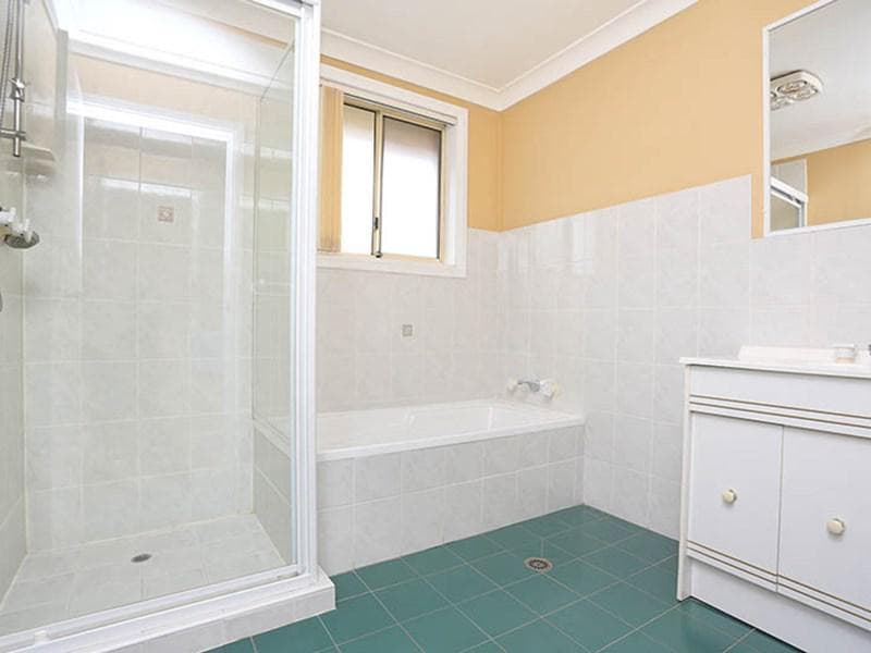 18 Byron Road, Guildford, Guildford - Thumbnail 7