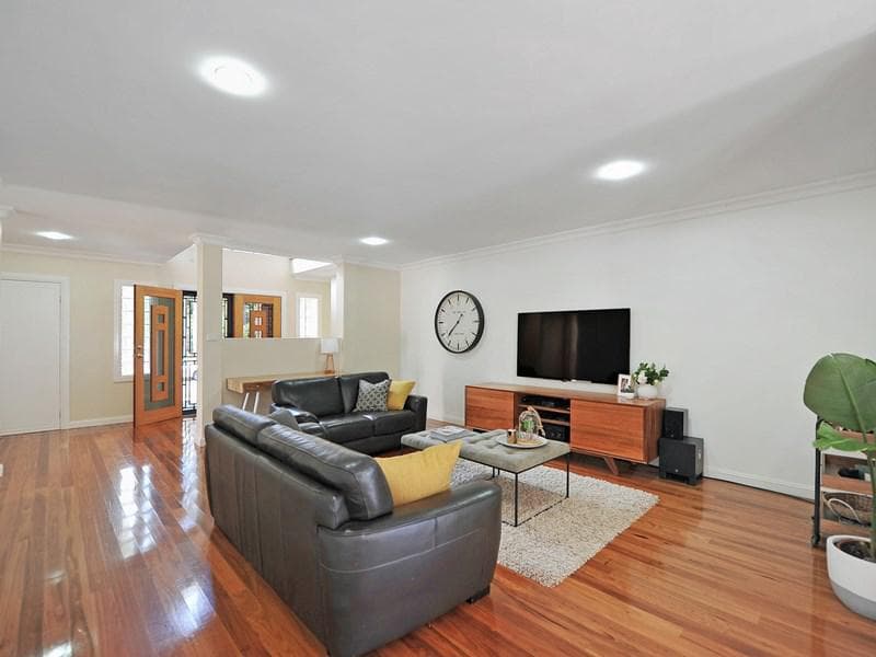 278 Crestwood Drive, Port Macquarie, Port Macquarie - Thumbnail 3