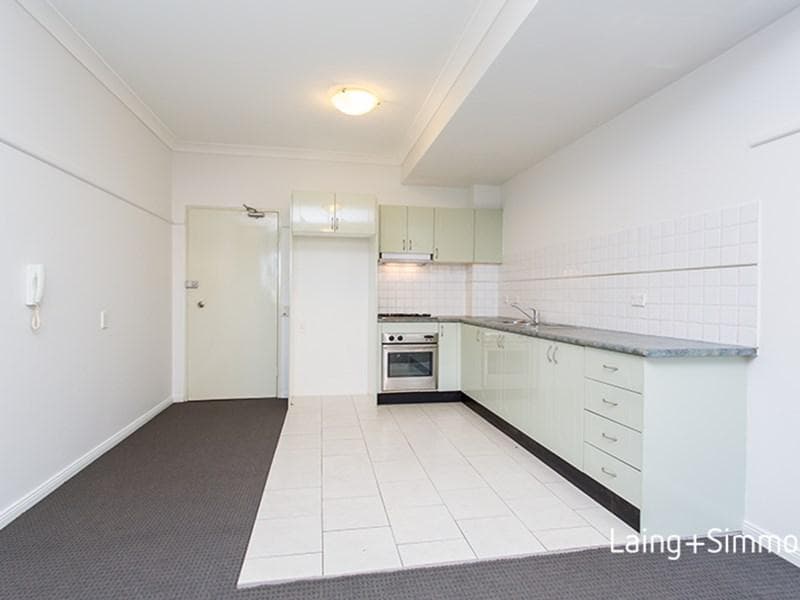 15/2-4 Kane Street, Guildford, Guildford - Thumbnail 2
