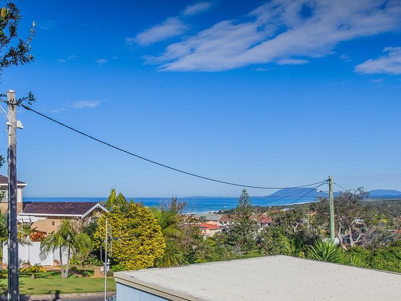 29 Vendul Crescent, Port Macquarie, Port Macquarie - Thumbnail 2
