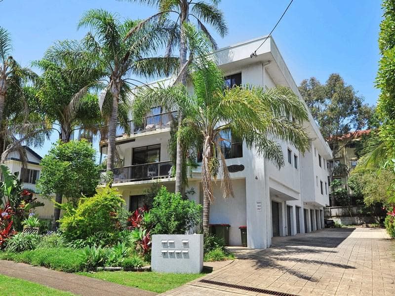 2/4 Surf Street, Port Macquarie, Port Macquarie - Image 1