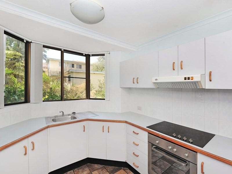 2/4 Surf Street, Port Macquarie, Port Macquarie - Thumbnail 2