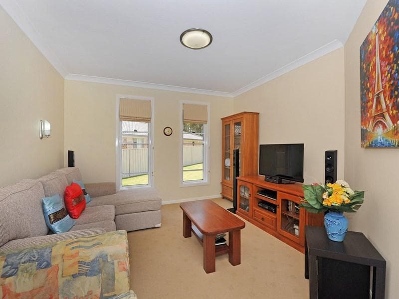 10 Lyrebird Place, Port Macquarie, Port Macquarie - Thumbnail 4