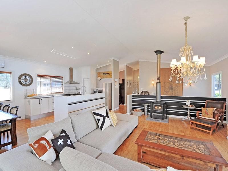 171 Riverside Drive, Port Macquarie, Port Macquarie - Thumbnail 4