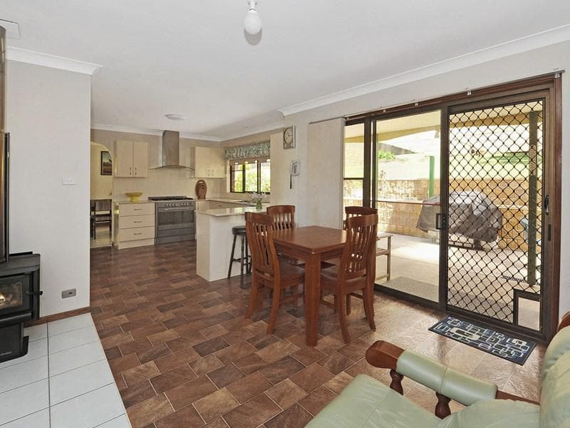 25 Fernhill Road, Port Macquarie, Port Macquarie - Thumbnail 5