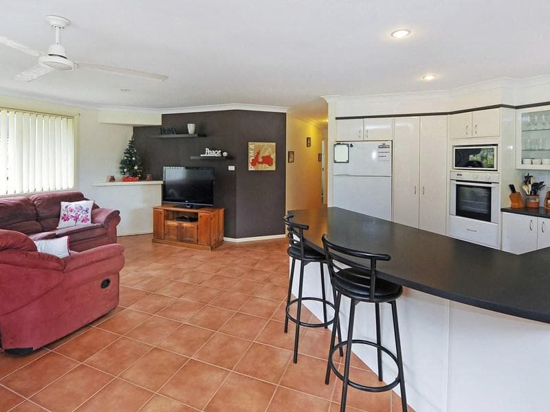 31 Amethyst Way, Port Macquarie, Port Macquarie - Thumbnail 3