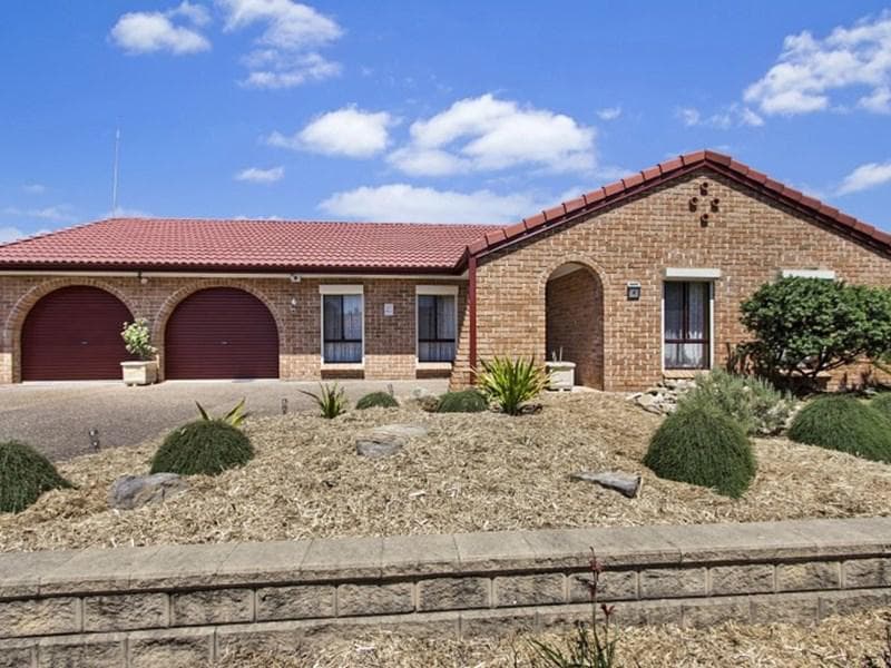 4 Audrey Place, Quakers Hill, Quakers Hill - Image 1