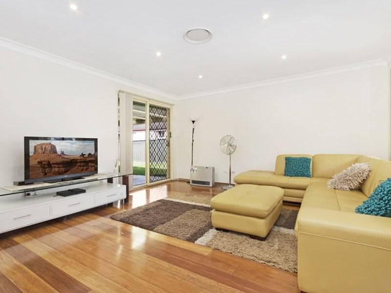 30/4-16																										Kingsway
														
								Dee Why, NSW 2099, Quakers Hill - Thumbnail 3