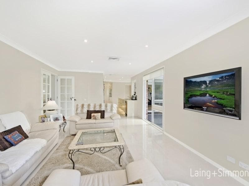 15 Exeter Grove, Kings Langley, Kings Langley - Thumbnail 4
