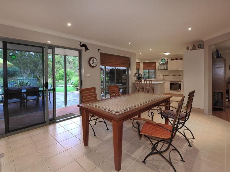 2/32																										Clifton Drive
														
								Port Macquarie, NSW 2444, Port Macquarie - Thumbnail 5