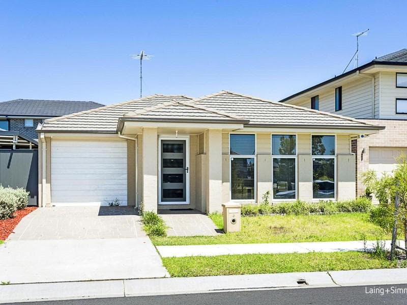 134/26																										Jasmine Street
														
								Botany, NSW 2019, Ropes Crossing - Image 1