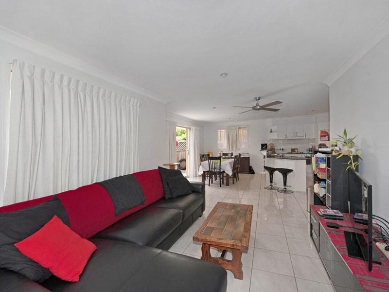 2/13 Newmarket Grove, Port Macquarie, Port Macquarie - Thumbnail 3