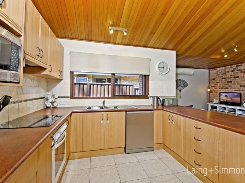 29 Shanke Crescent, Kings Langley, Kings Langley - Thumbnail 5