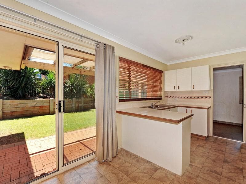 2 Burrawong Drive, Port Macquarie, Port Macquarie - Thumbnail 5