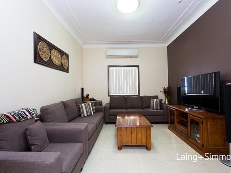 7 Hinchen Street, Guildford, Guildford - Thumbnail 4