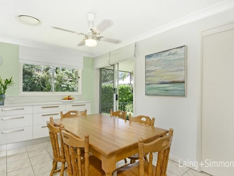 6 Taio Place, Kings Langley, Kings Langley - Thumbnail 2