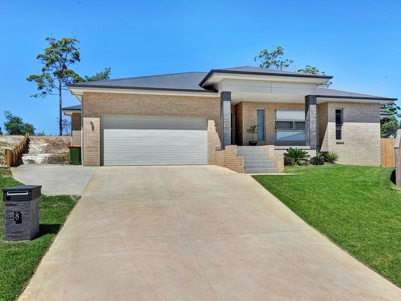 8 Stirling Close, Port Macquarie, Port Macquarie - Thumbnail 2