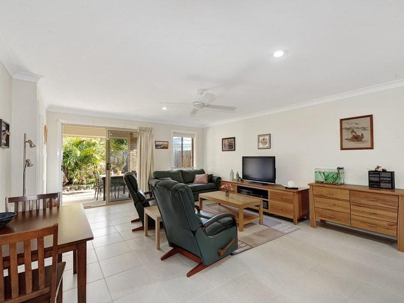 2/61 Currawong Drive, Port Macquarie, Port Macquarie - Thumbnail 2
