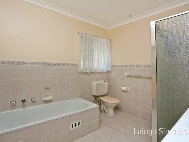 21/1																										Waterside Crescent
														
								Carramar, NSW 2163, Blackett - Thumbnail 4