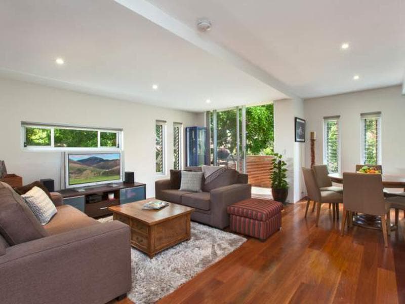 10/2-16 Towns Road, Rose Bay, Rose Bay - Image 1