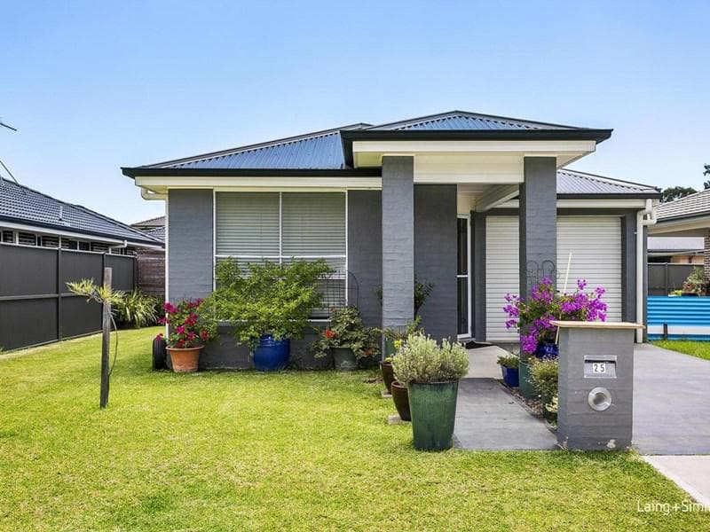 21/1																										Waterside Crescent
														
								Carramar, NSW 2163, Ropes Crossing - Image 1