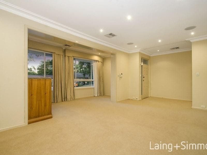 2/32																										Clifton Drive
														
								Port Macquarie, NSW 2444, Pennant Hills - Thumbnail 2