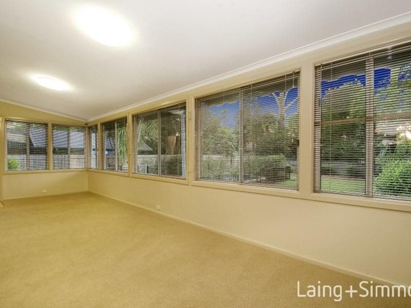 2/32																										Clifton Drive
														
								Port Macquarie, NSW 2444, Pennant Hills - Thumbnail 5