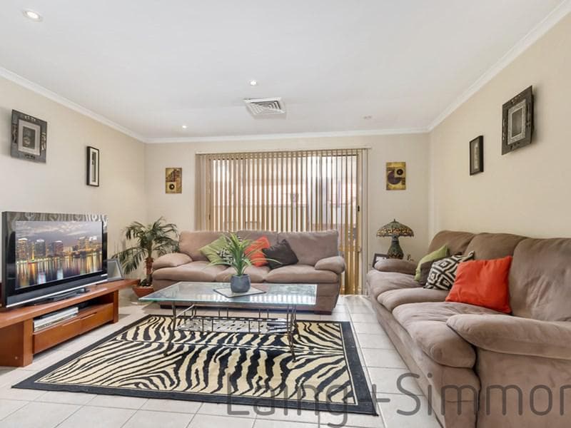 2/32																										Clifton Drive
														
								Port Macquarie, NSW 2444, West Hoxton - Thumbnail 2