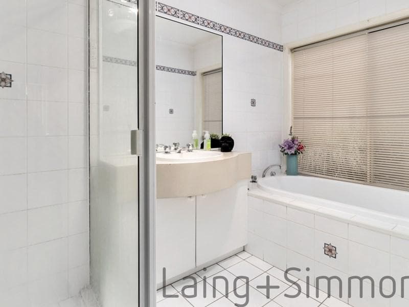 2/32																										Clifton Drive
														
								Port Macquarie, NSW 2444, West Hoxton - Thumbnail 5